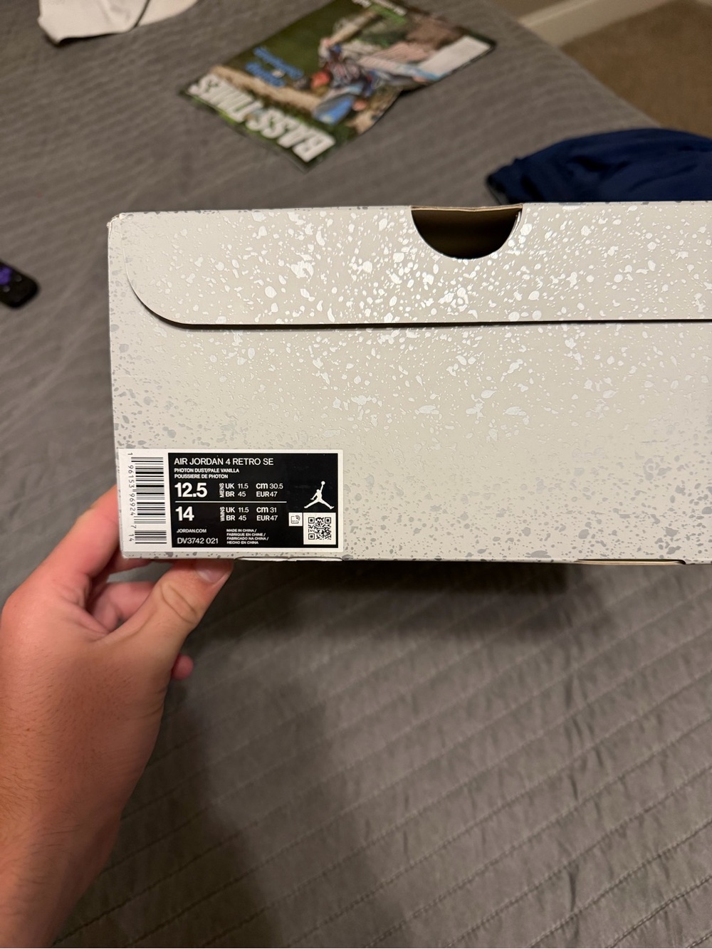 Jordan 4 Photon Dust Size 13